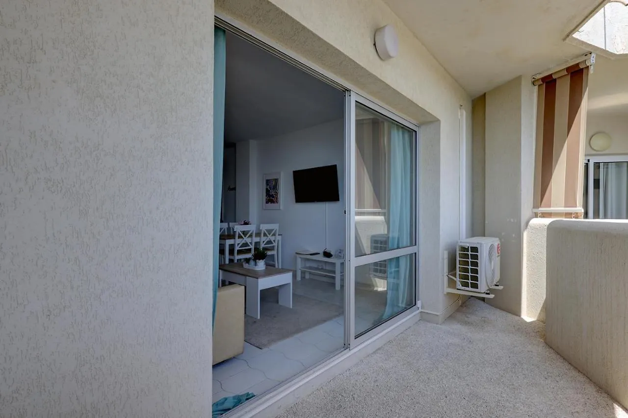 095 - Bright & Comfortable Holiday Apartment With Water Park & Sea Views Benalmadena 0*,